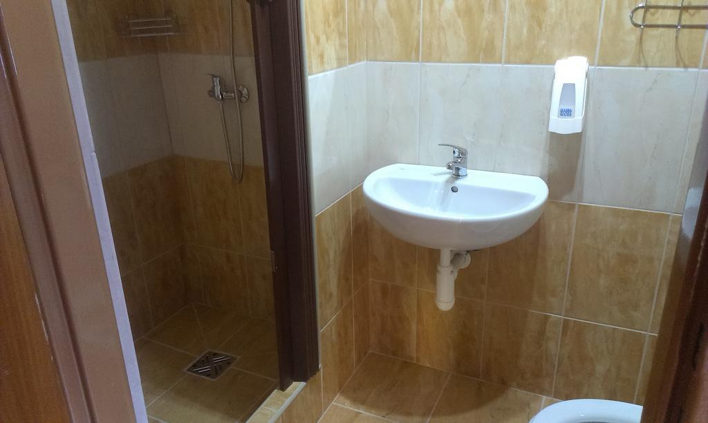 Penzion Marina Pri Slovenskej Restauracii برزنو الغرفة الصورة