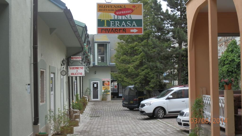 Penzion Marina Pri Slovenskej Restauracii برزنو الغرفة الصورة
