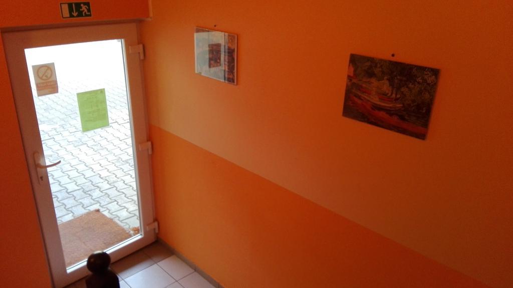 Penzion Marina Pri Slovenskej Restauracii برزنو المظهر الخارجي الصورة